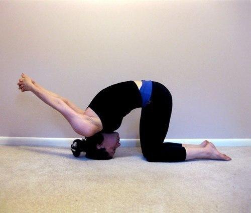 Упражнения, которые помогут избавиться от боли в шее и плечах. 05 Упражнения, которые помогут избавиться от боли в шее и плечах. 05