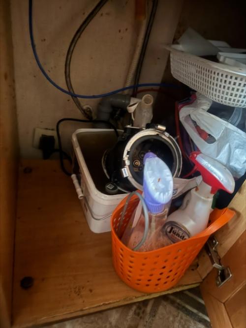 Гребанный Меркурий!   Начались неприятности с того, что я решила сделать все правильно, как хорошая мать. 01