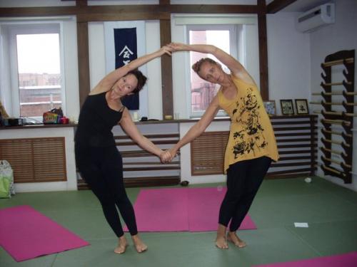 Сегодня день йоги, эта замечательная система вошда в жизнь многих людей и сделала ее настоящим расцветом. 03