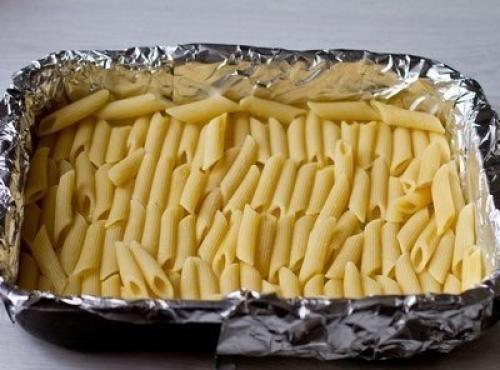 Запеканка по-неаполитански. Фактически эта запеканка - ленивая лазанья, в которой вместо специальных листов используются макароны. 06 Запеканка по-неаполитански. Фактически эта запеканка - ленивая лазанья, в которой вместо специальных листов используются макароны. 06