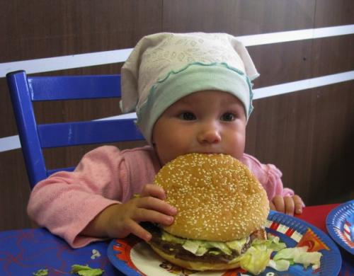 Откуда берутся толстые дети? 01