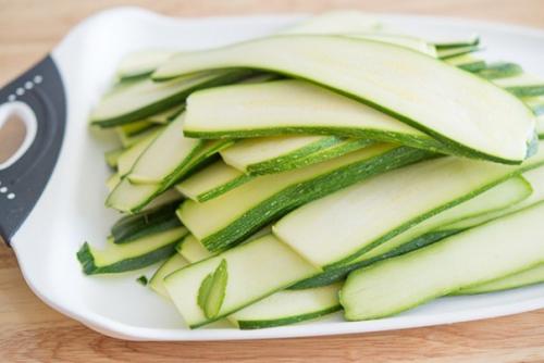 Лазанья из кабачков с курицей. 01