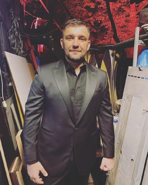 Репер баста похвастался своим преображением после того, как весил 122 кг. 01