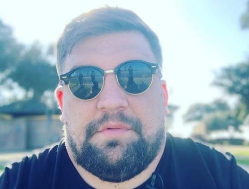 Репер баста похвастался своим преображением после того, как весил 122 кг. 03