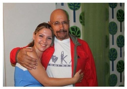 95-Летний йог из Турции выглядит на 50, а по физподготовке даст фору 30-летним. 02