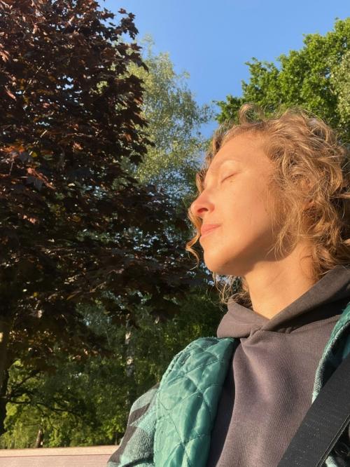 Про тело.

Раньше тело как будто не для меня было.  