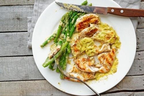 Курица в горчичном соусе со спаржей. 06