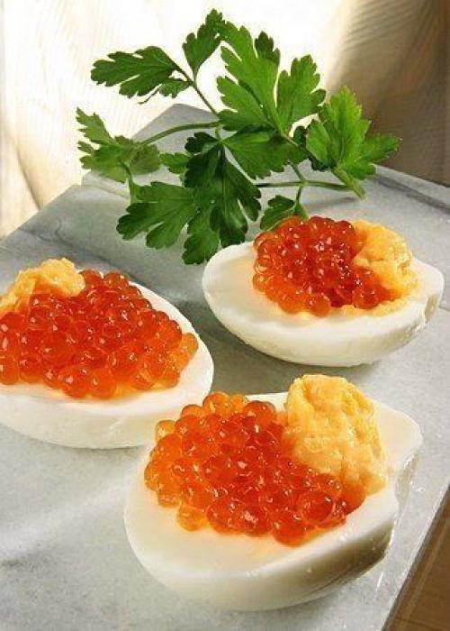 Ароматная курица с картофелем по-итальянски.  Ингредиенты:  - 1, 5 кг куриных бедер или голеней. - 1 ст. л. оливкового масла Mikado. 01