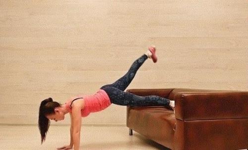 Отличная быстрая домашняя тренировка, чтобы оставаться в форме. 04