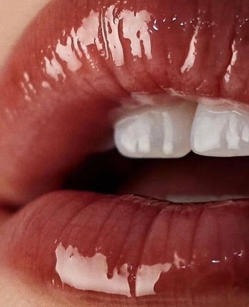 Какое у тебя естественное тело, вот это и красиво. 01