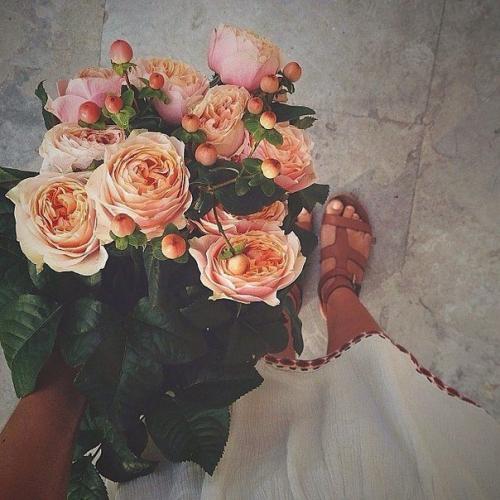 Женщина, которая считает, что наполнить ее жизнь смыслом может только мужчина, не пробовала работать. 03