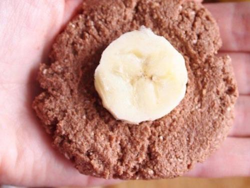 Шоколадно - творожный десерт с бананом? 06