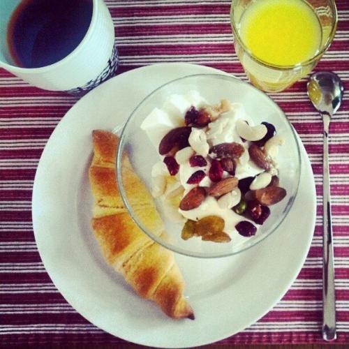 Здоровый завтрак: 4 варианта начать день с пользой для здоровья.