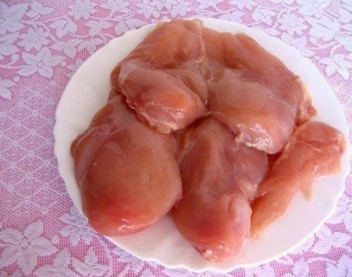 Куpиные рyлетики с грибами. 02