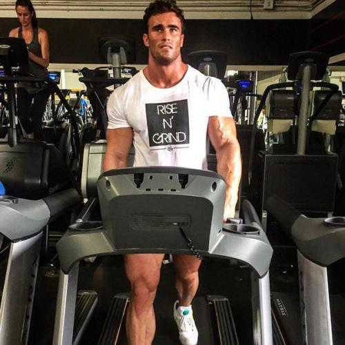 Почему кардио продолжает оставаться горячей темой во всех дискуссиях, посвященных методам сжигания жира? 01 Почему кардио продолжает оставаться горячей темой во всех дискуссиях, посвященных методам сжигания жира? 01