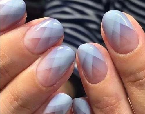 Мы выбираем форму ногтей: 01