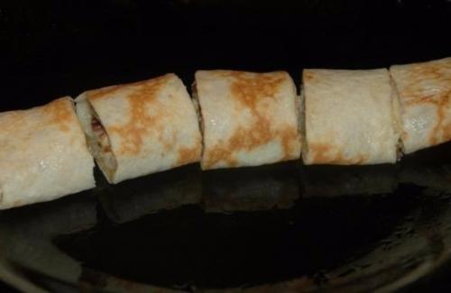 Низкокалорийная запеканка из блинчиков с яблочным вареньем. 07