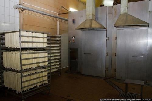 Производство сыра косичка (чечил). 04 Производство сыра косичка (чечил). 04