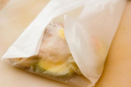 Треска, запеченная с овощами в пергаменте. 05