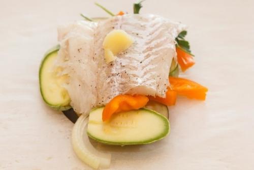 Треска, запеченная с овощами в пергаменте. 03