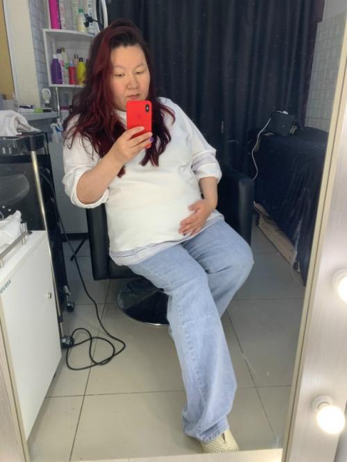 Мне надо было работать и мне очень не хотелось что б меня жалели клиенты и что б шли и даже не думали жалеть меня. 01