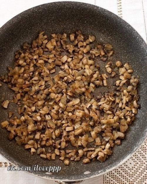 Гречневые котлеты?   Ингредиенты: 03