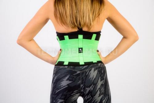 Пояс Tecnomed - это уникальная современная фитнес - разработка для формирования талии и защиты позвоночника во время тренировок. 01