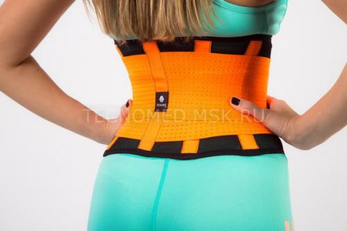 Пояс Tecnomed - это уникальная современная фитнес - разработка для формирования талии и защиты позвоночника во время тренировок. 06