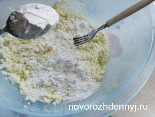 Какой творог для сырников лучше и детям. Рецепт 1, пошаговый: простые сырники детские