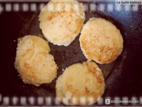 Какой творог для сырников лучше брать обезжиренный или жирный. Какой творог выбрать??? Что приготовить? Мой выбор нежнейший творожок!!! Пошаговый рецепт вкуснейших сырников внутри!