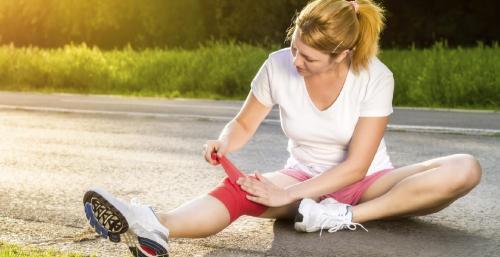 Растяжение связок колено симптомы. Как можно повредить связки?