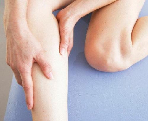 Боль в коленях и слабость. По какой причине появляется слабость в коленях?