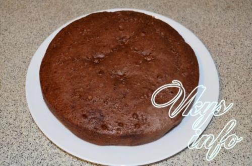 Пирог шоколадный с творожными шариками в мультиварке. Пирог с творожными шариками в мультиварке