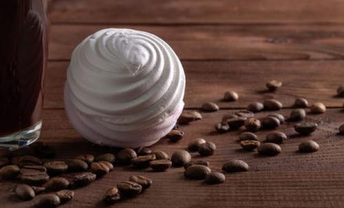 Зефир диетический или нет. Можно ли зефир при похудении: польза и вред