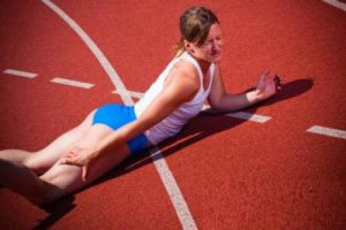 Судороги мышц бедра причины и лечение. Cудороги мышц ног и бедра ночью и днем: причины и лечение +Фото