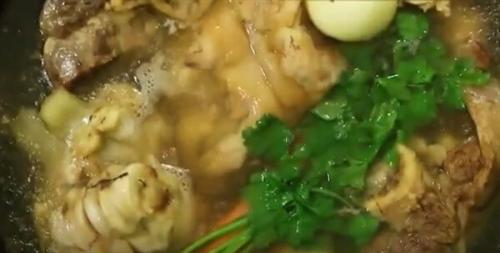 Холодец из говяжьей лытки. Холодец из говядины без желатина