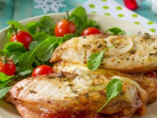 Куриное филе с сыром и помидорами на сковороде. Способы приготовления куриных грудок с сыром и помидорами