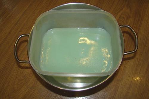 Парафин для ног. Парафинотерапия для ног: как проводится, необходимые средства