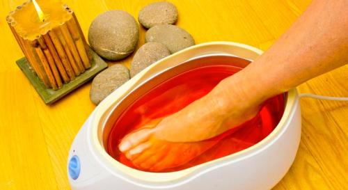 Парафин для ног. Парафинотерапия для ног: как проводится, необходимые средства