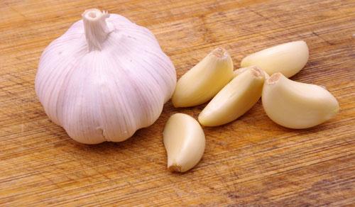 Чеснок с молоком от давления рецепт. Рецепт молока с чесноком от повышенного давления