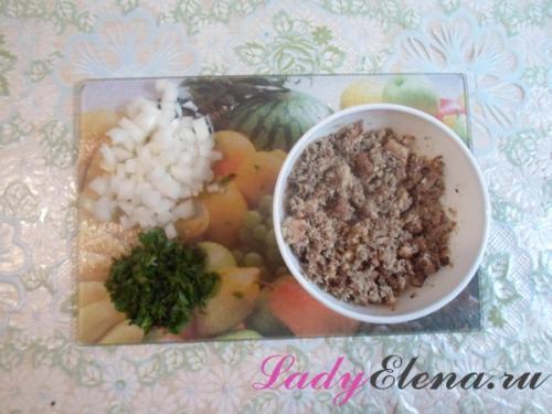 Диетический салат с сайрой консервированным. Салат с сайрой «Нежность» – пошаговый фото-рецепт