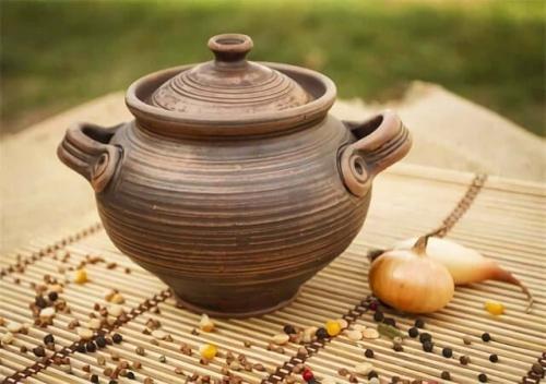 Диетические блюда в горшочках в духовке. Как худеют гурманы: блюда в горшочках – 3 лучших рецепта