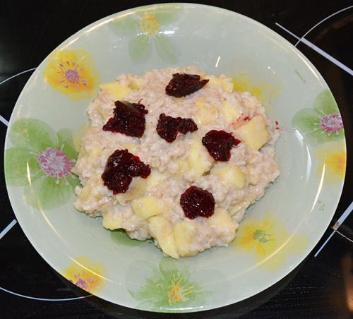 Овсянка с яблоком и сыром. Овсяная каша с яблоками. Как её вкусно приготовить?