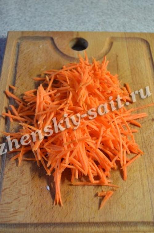 Салат с говяжьей печенью и грибами. Праздничный салат из говяжьей печени