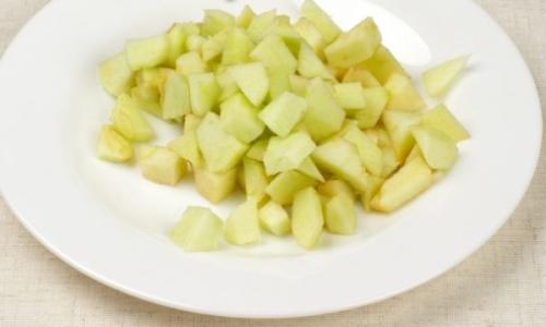 Овсянка с яблоками: польза, рецепты, диета трех продуктов