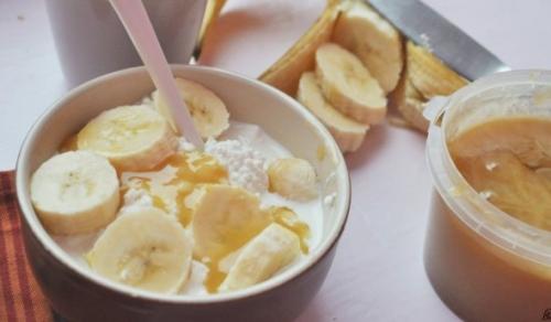 Творог с бананом для похудения на ужин. Низкокалорийный ужин или перекус: калорийность творога с бананом