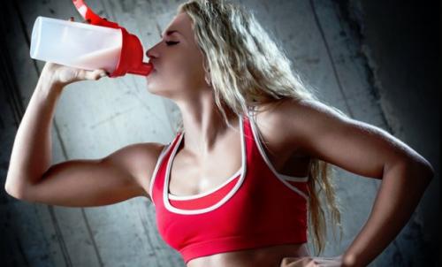 Нужно ли пить креатин девушкам. Как действует креатин на организм девушки
