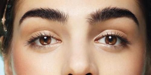 Топ масел для роста бровей. Лучше растут неповрежденные брови