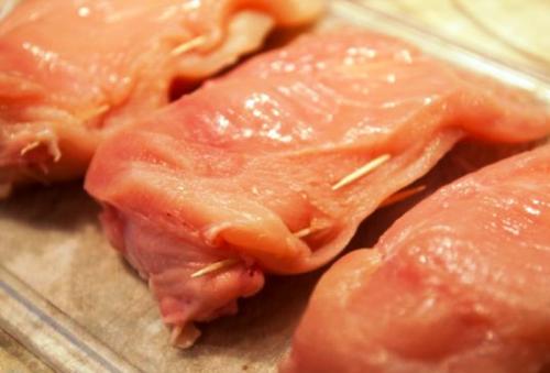 Куриная грудка с сыром на сковороде