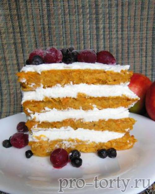 Морковный диетический торт